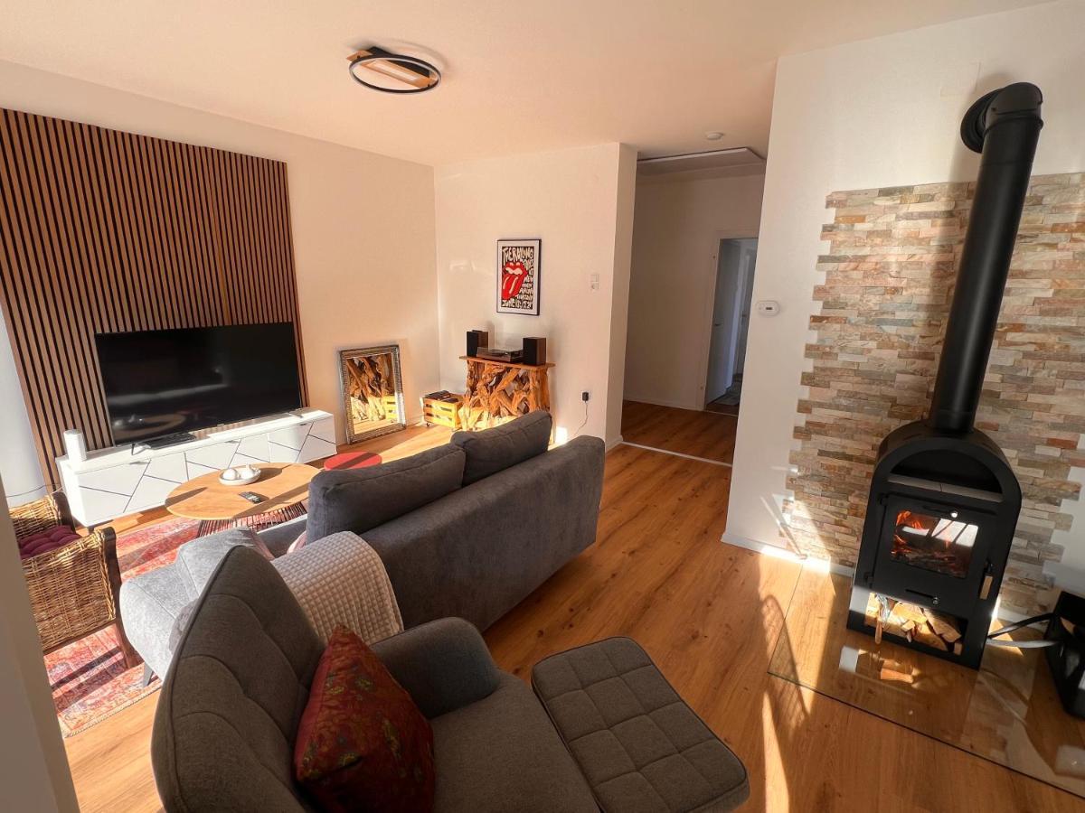 Ferienwohnung Imzaro: Erdgeschoss, 2 Schlafzimmer Plus Schlafsofa, Eigener Eingang, Grosse Terrasse Mit Garten! ชปิททาลอันแดร์เดรา ภายนอก รูปภาพ